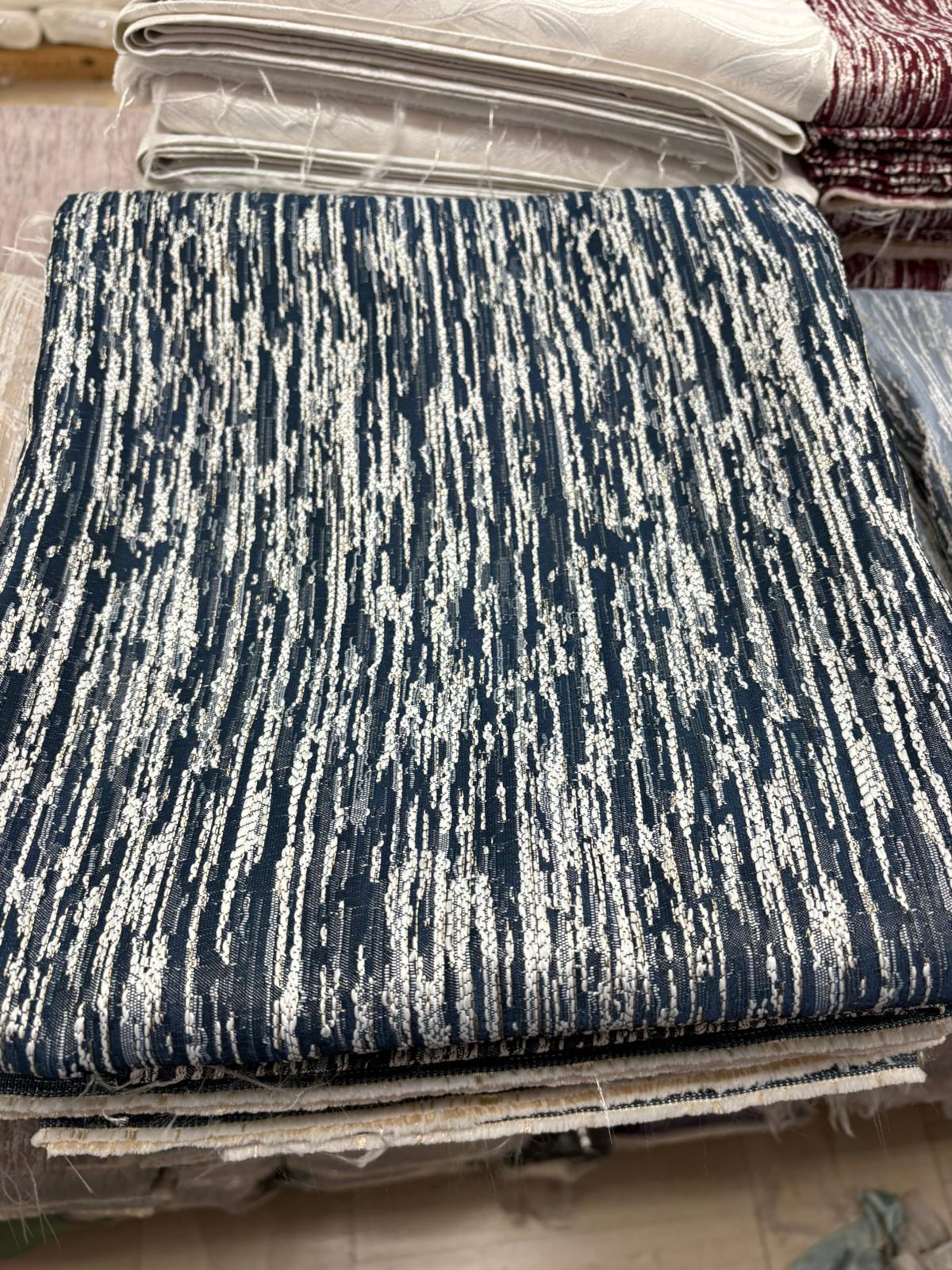 Tessuto Raso 250x280