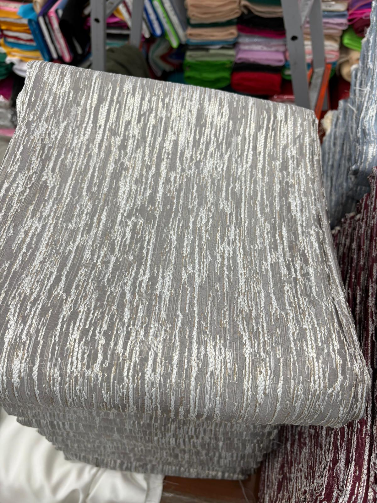 Tessuto Raso 250x280