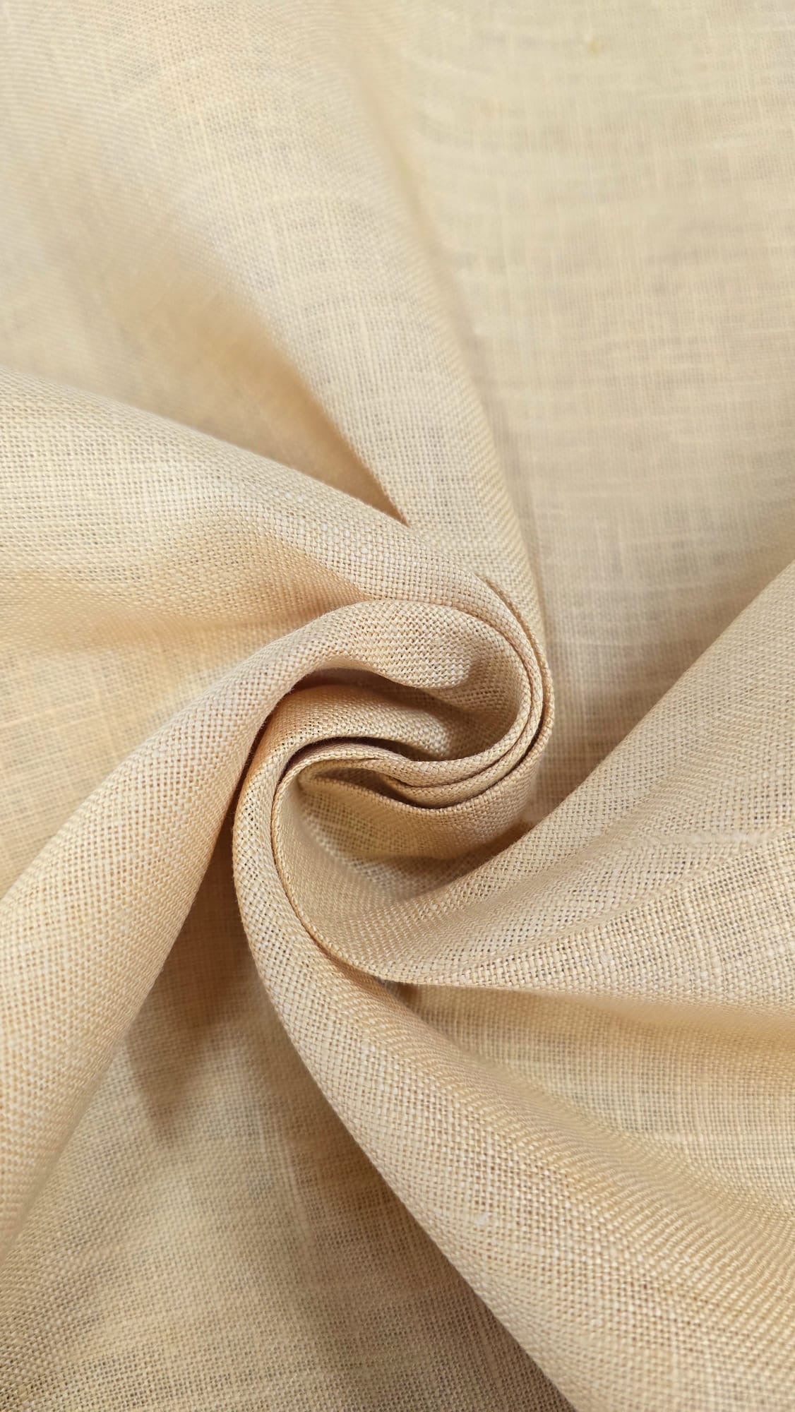 Puro Lino 150 cm – Eleganza Naturale per Ogni Creazione