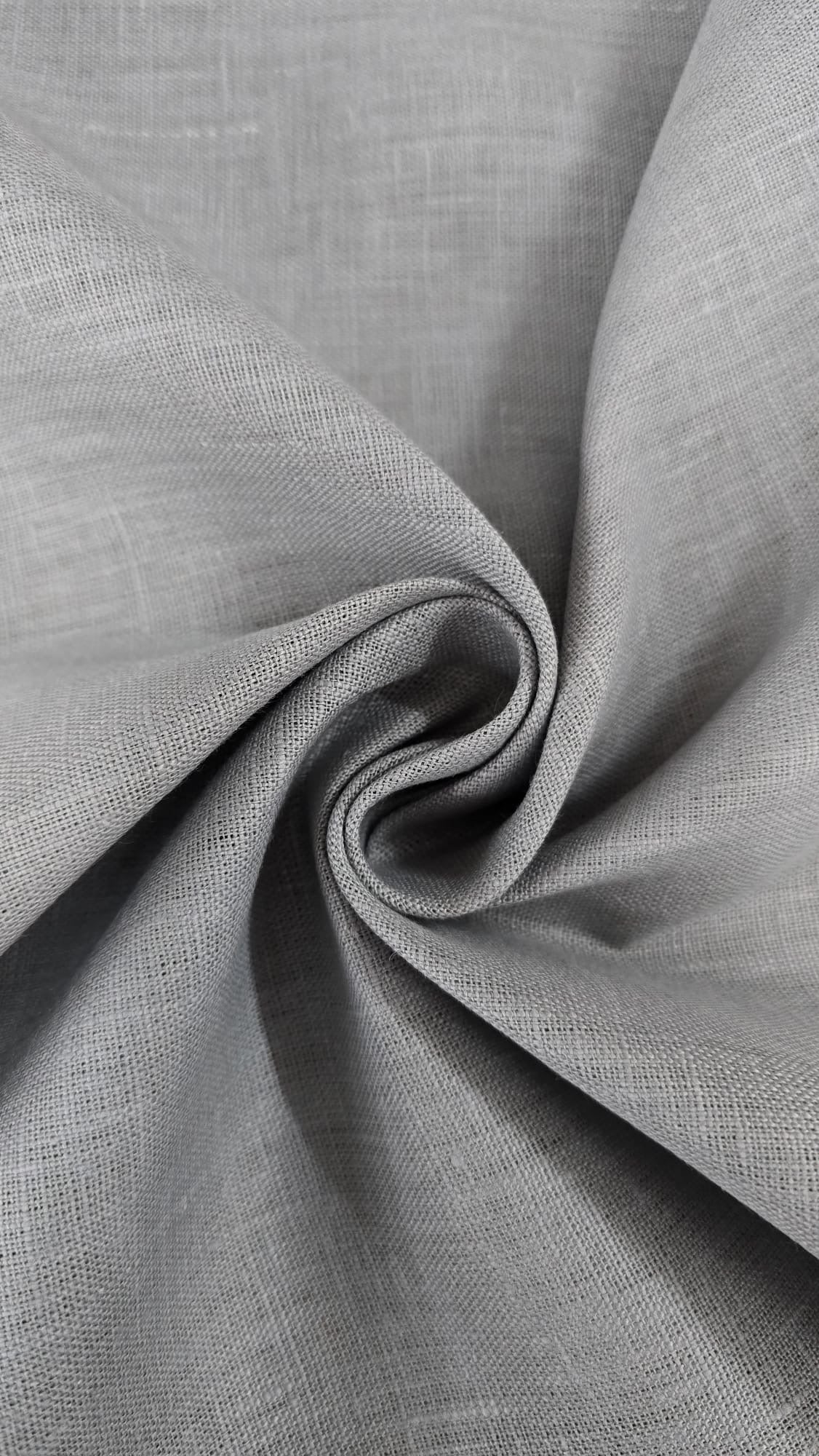 Puro Lino 150 cm – Eleganza Naturale per Ogni Creazione
