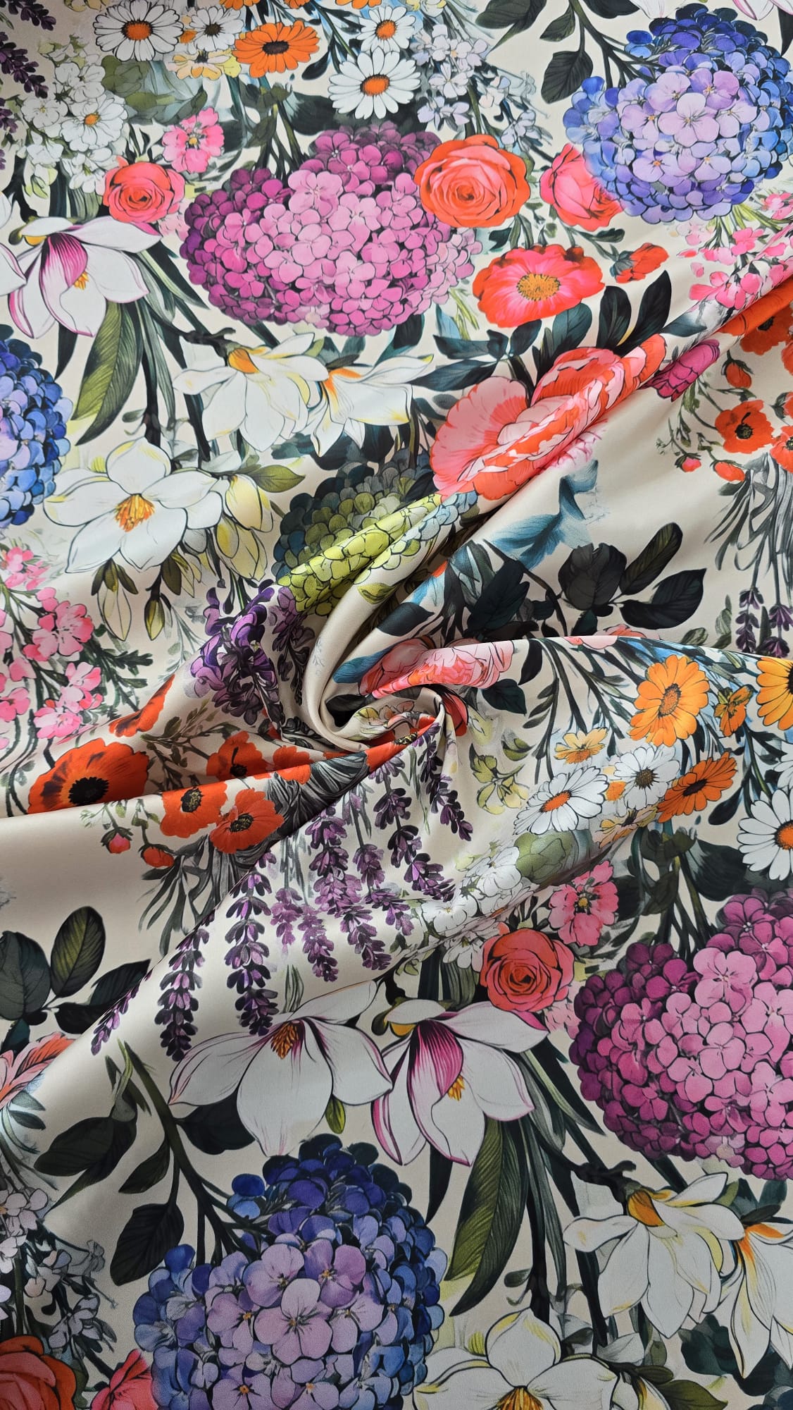 Tessuto Di Lino Eleganza Floreale