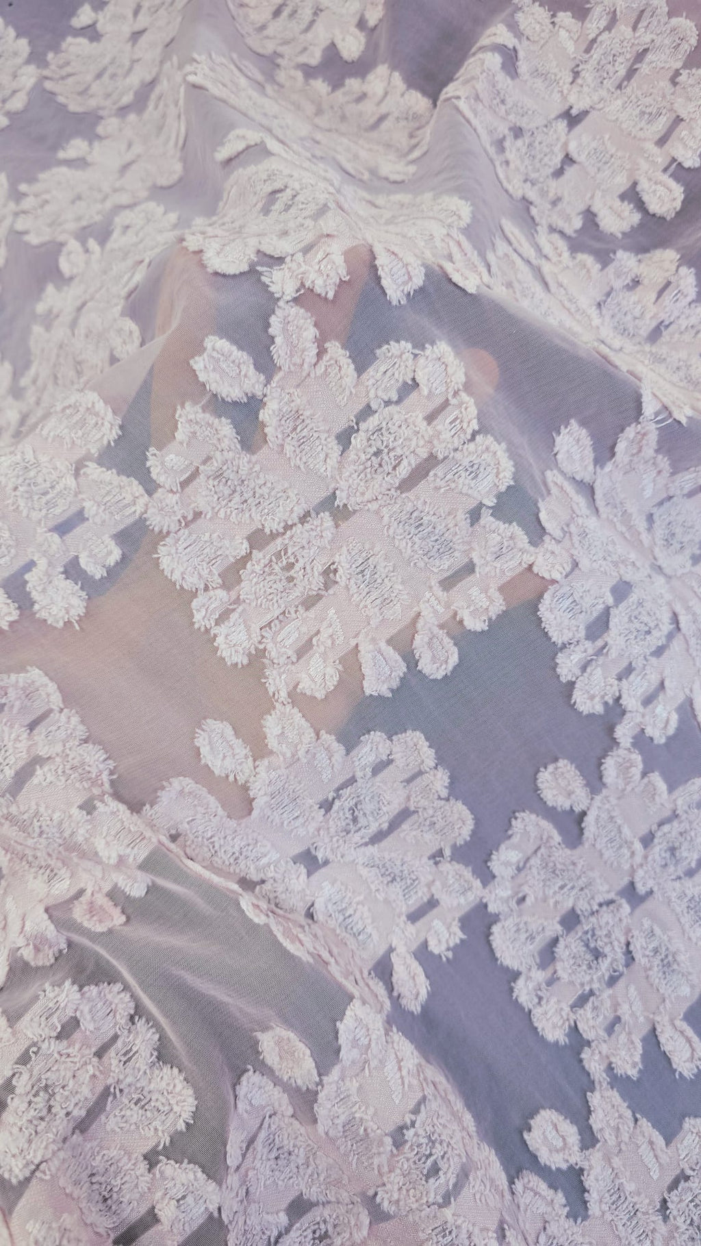 Chiffon: la leggerezza che incanta