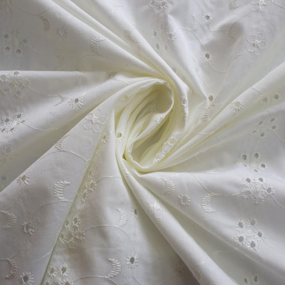 Cotone Pizzo Sangallo 5 Buchi