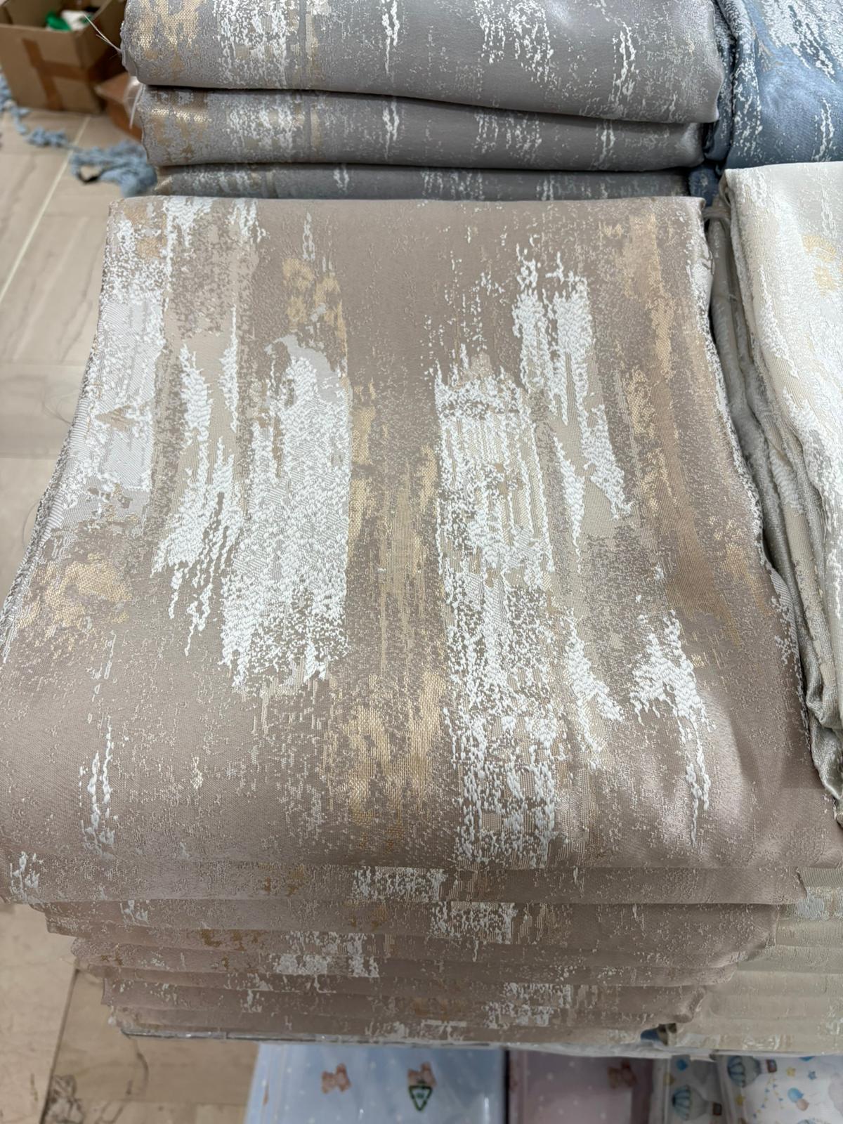 Tessuto Raso 250x280