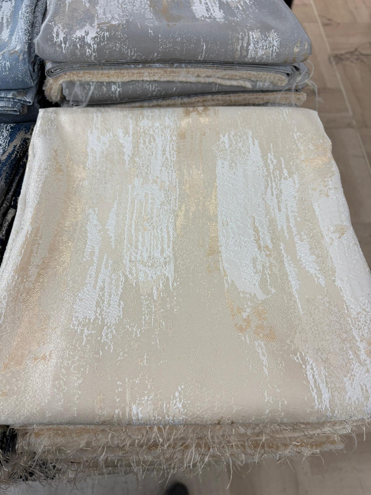 Tessuto Raso 250x280