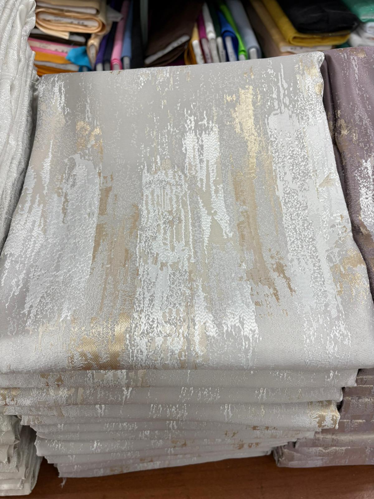 Tessuto Raso 250x280