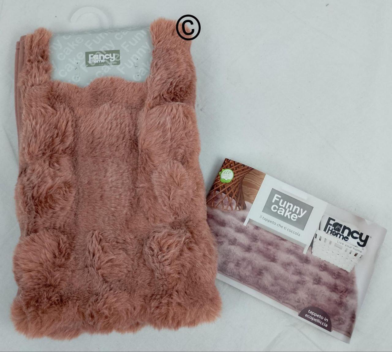 Tappeto in Morbidissima Ecopelliccia – Caldo, Elegante e Super Soffice