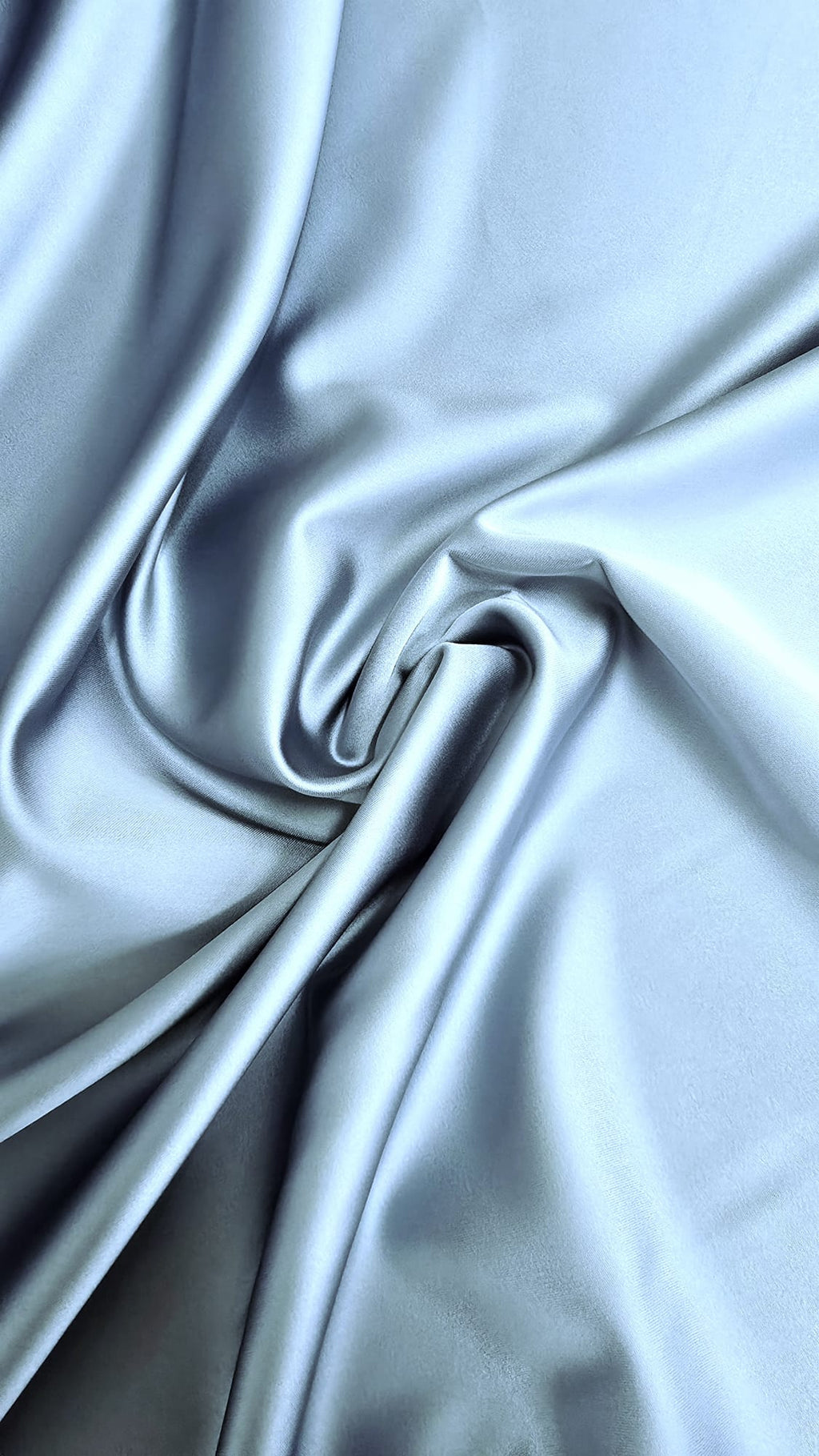 Duchessa Elastica – Raffinata, Pratica e Versatile