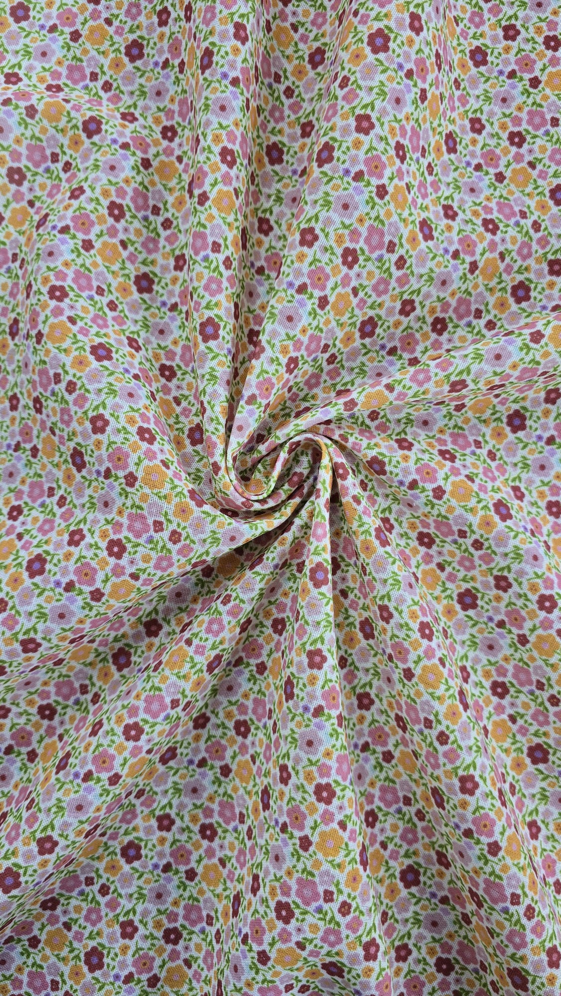 Effetto Lino con Stampa Digitale – Eleganza Moderna e Raffinata