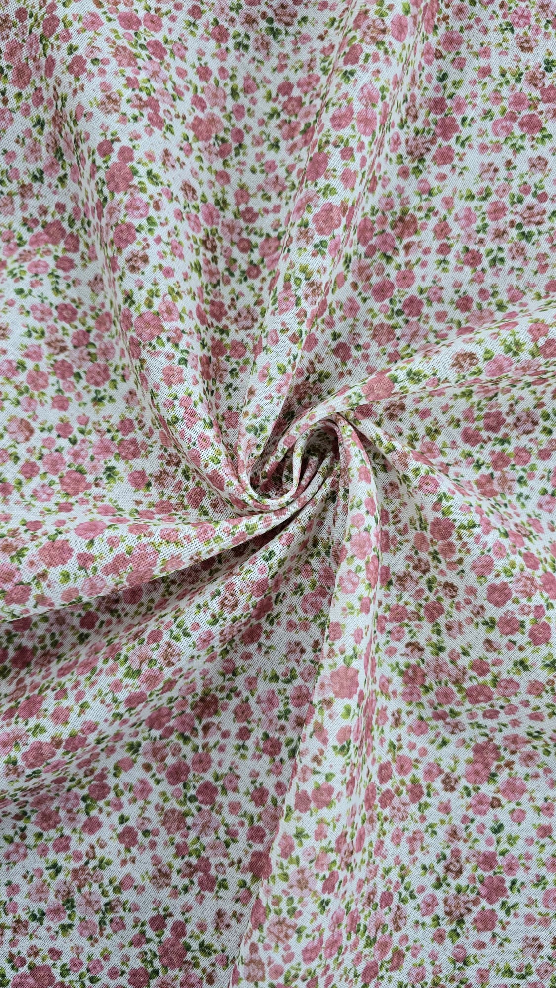 Effetto Lino con Stampa Digitale – Eleganza Moderna e Raffinata