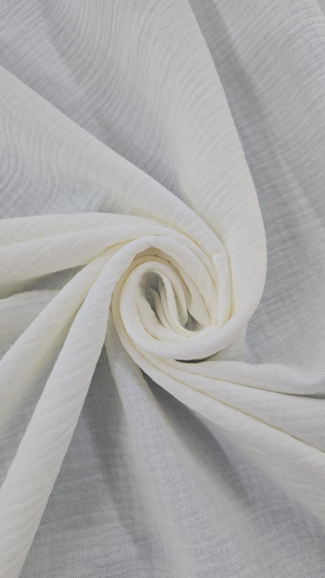 Tessuto Mussola 100% Cotone – Leggero, Traspirante e Naturale
