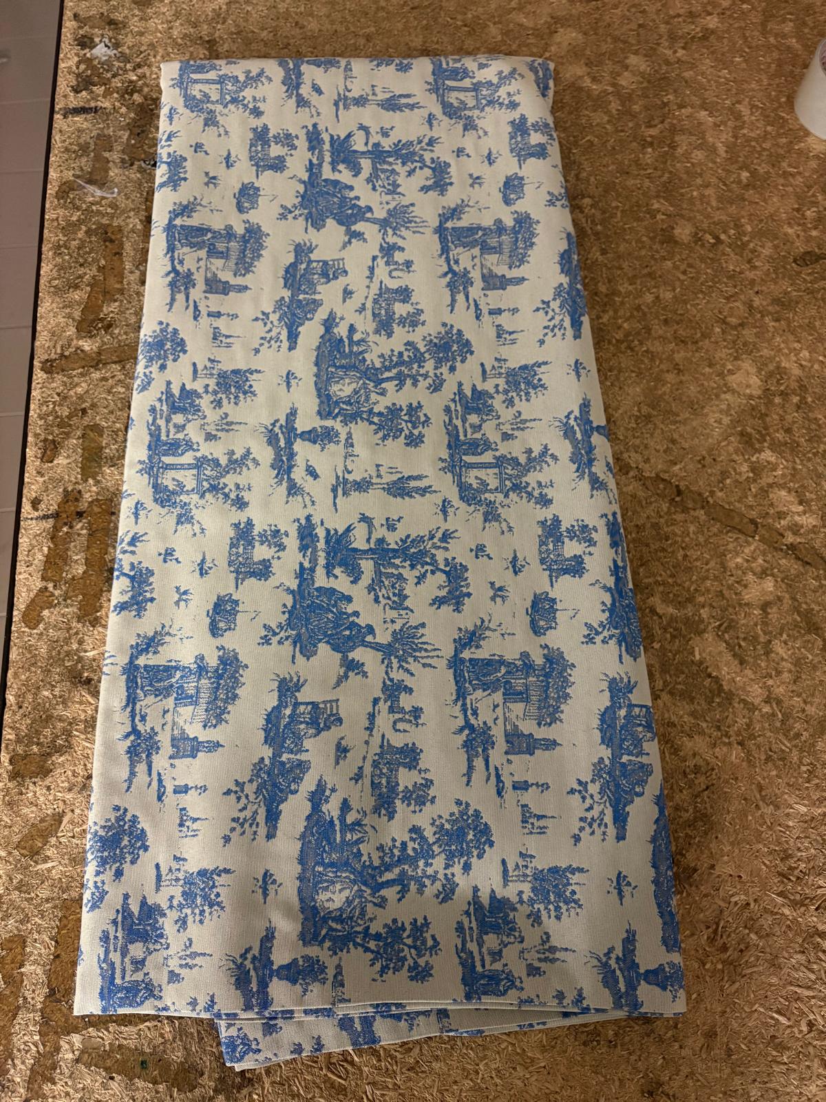 Taglio Tappezzeria Gobelin Arredo 250x280 – Eleganza e Resistenza per la Tua Casa