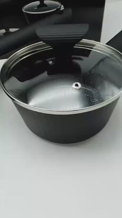 Set 3 Pentolini con Coperchio – Perfetti per Ogni Cucina”